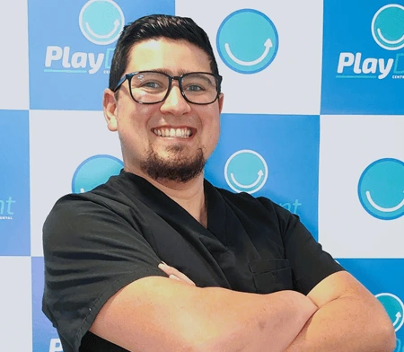 Dr. Nicolás Pacheco